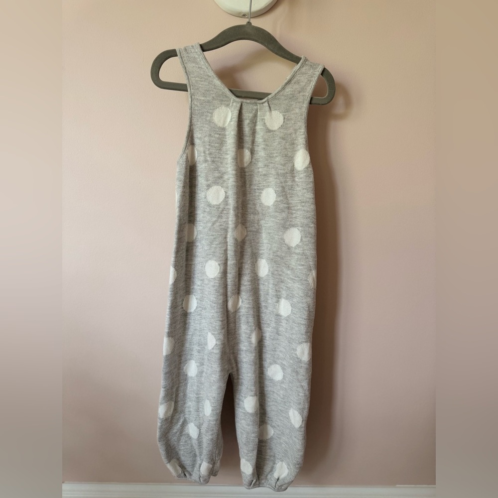 Zara Knitwear Gray and White Polka Dot Jumpsuit Size 3-4